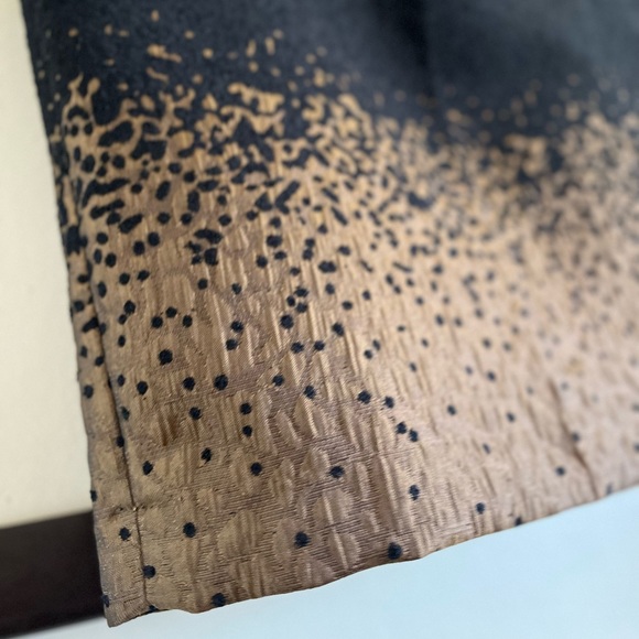 Ann Taylor black dark gold crinkle fabric bottom detail skirt - Picture 5 of 9